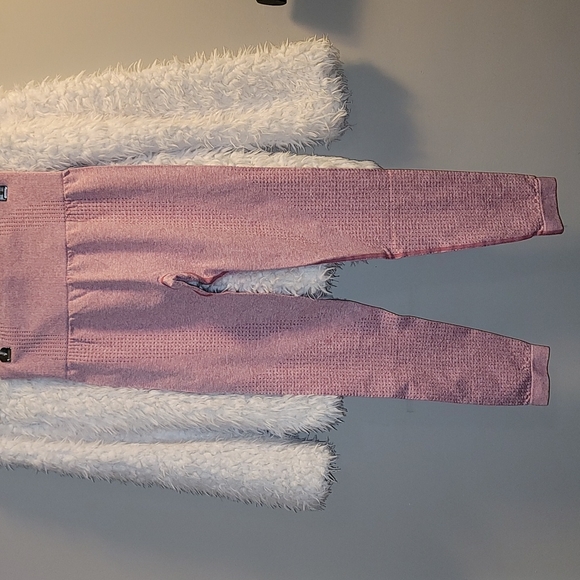 Red Leggings - Picture 1 of 3